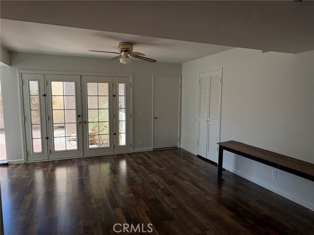 Foto del edificio - 1585 Christopher Ln