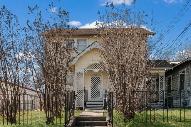 Photo - 1/1 Hidden Gem near Pearl Apartment