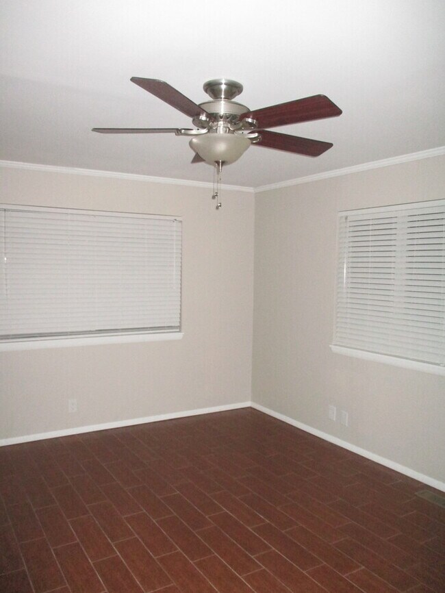 Building Photo - 5406 East 25th Place, Tulsa, OK, USA