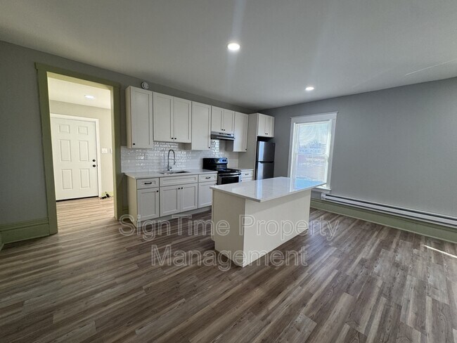 Foto del edificio - 25 Wayside Ave