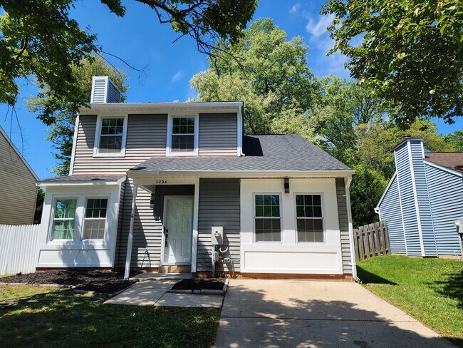 Foto del edificio - 1206 Caldwell Ct S