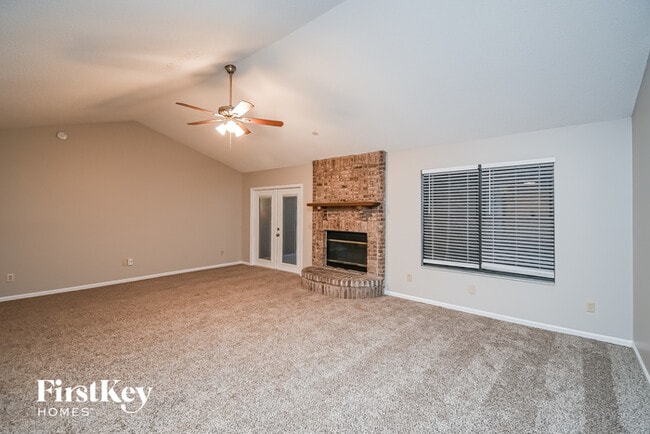 Building Photo - 3093 Marrano Dr