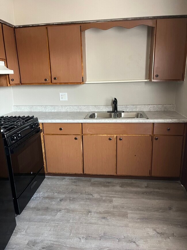 Foto del edificio - 7831 Roberts Rd