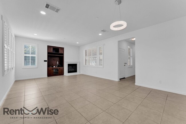Building Photo - 2774 Journey Ln