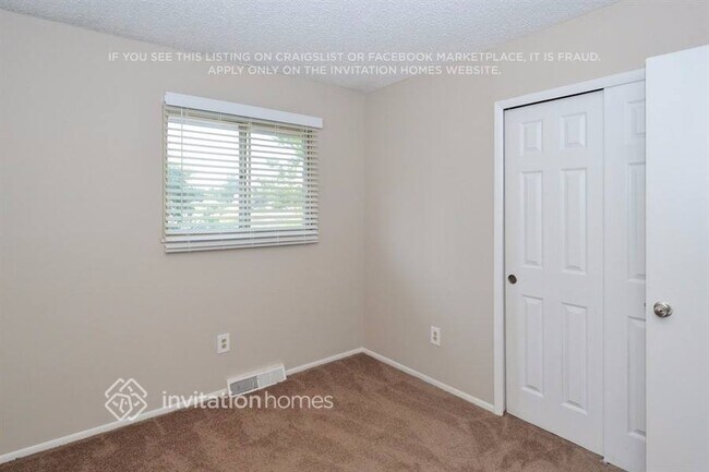 Building Photo - 2137 S Nucla Way