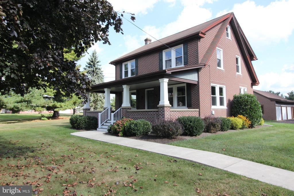 Primary Photo - 479 Allentown Rd
