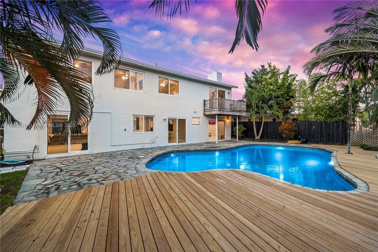 Foto principal - 1617 SW 17th Ave