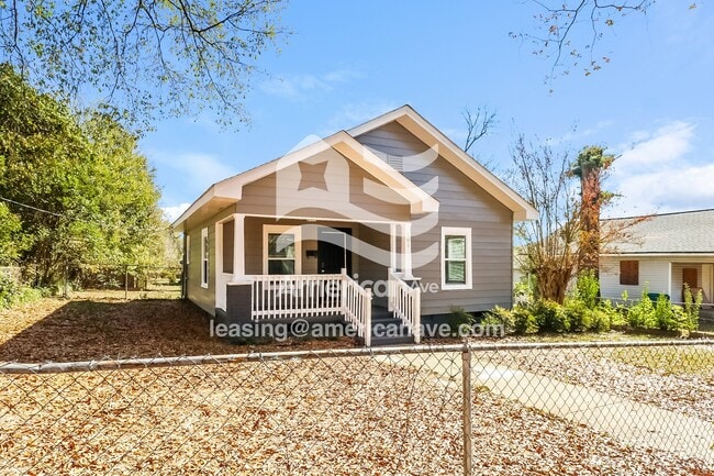 Building Photo - 101 Spruce St