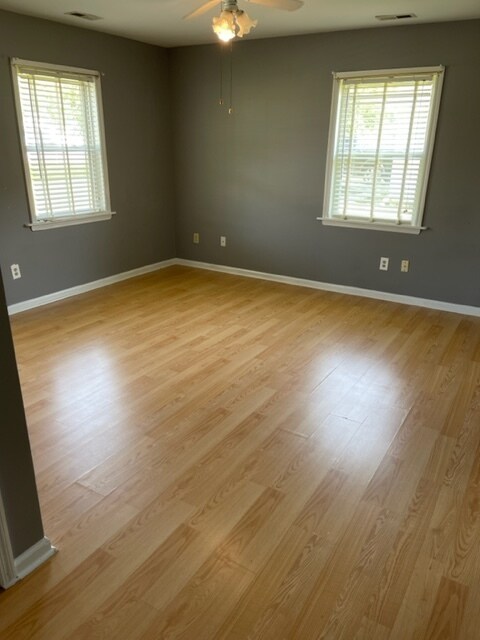 Foto del edificio - 311 Church Rd