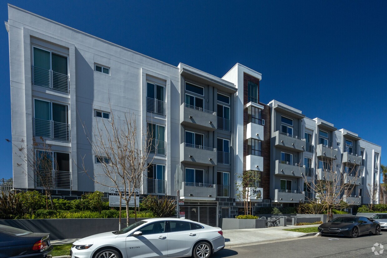 MAR 2022 - 5643 Farmdale Ave