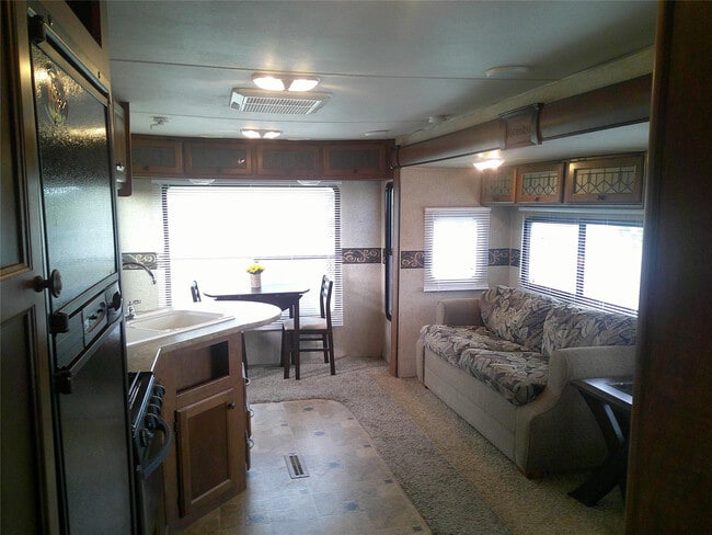 Foto del edificio - 19115 NE Miami Ct