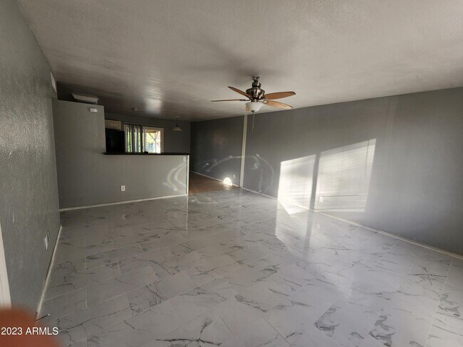 Building Photo - 14608 N 54th Ave