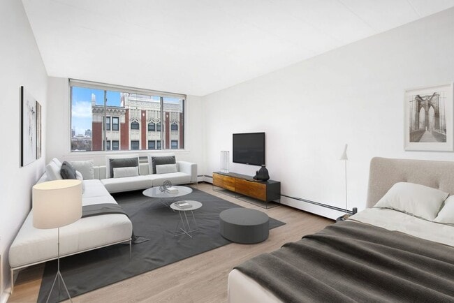 Building Photo - 500 W. Belmont