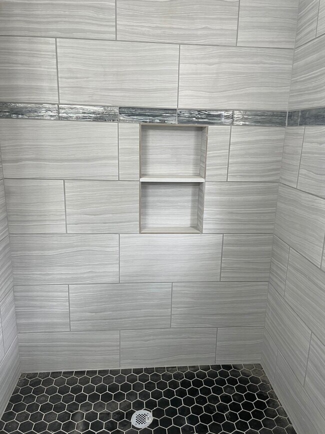Foto del edificio - 402 Giddings Ln