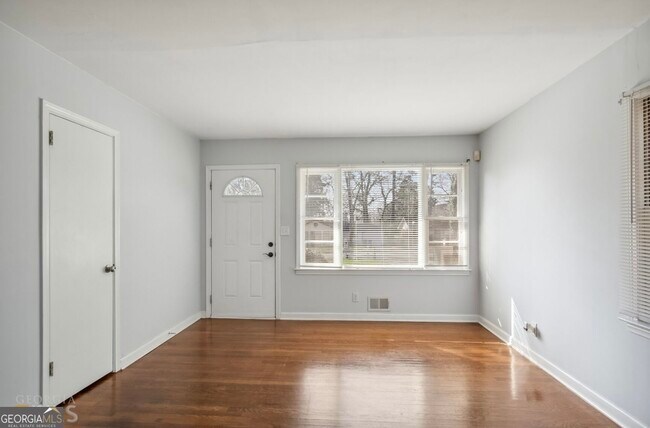 Foto del edificio - 2078 Parker Ranch Rd SE