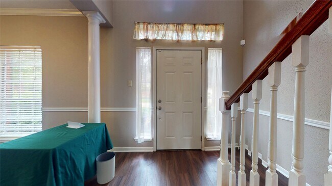 Foto del edificio - 14919 Forest Trails Dr