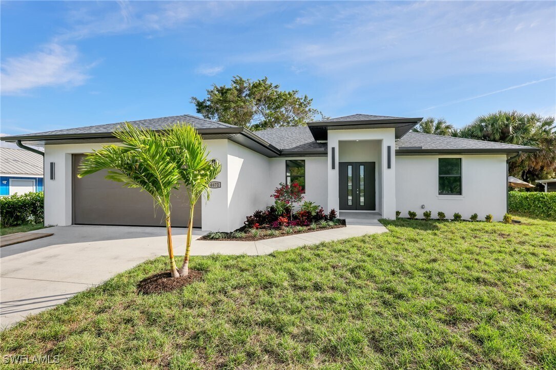 Foto principal - 4672 25th Ave SW