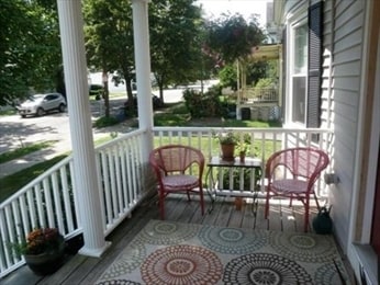 Front Porch - 65 Independence Ave