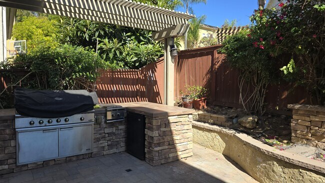 Foto del edificio - 13937 Kerry Ln