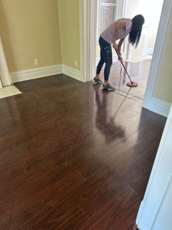 Foto principal - 5218 Lotus Ave