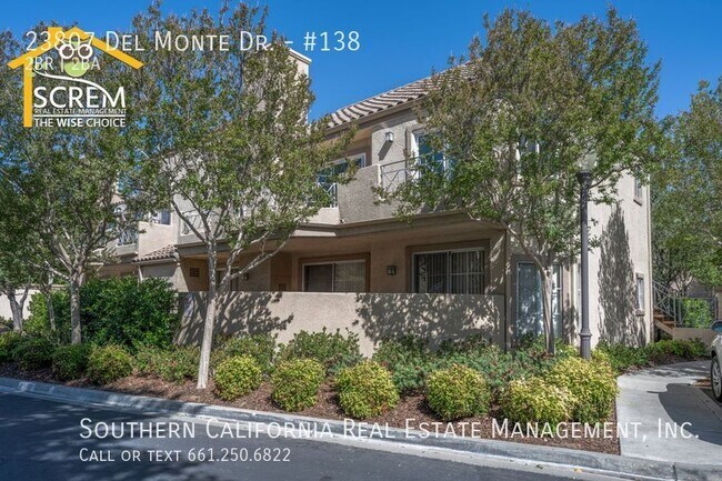 Foto del edificio - Nicely Upgraded Upper Two Bedroom Condo in...