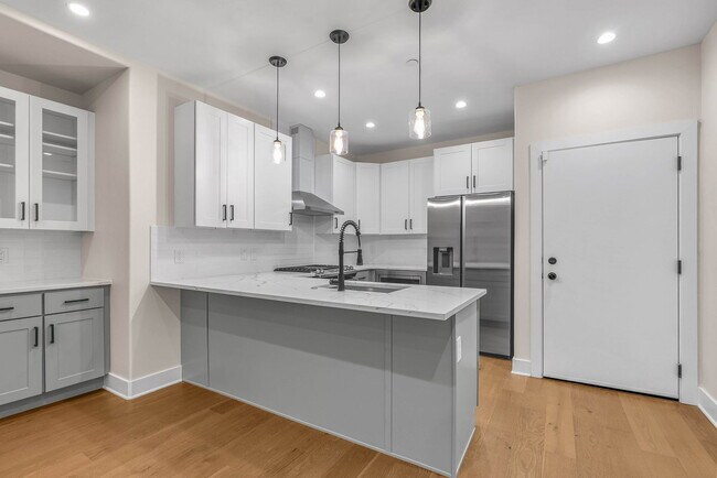 Building Photo - 1224 N 26th St