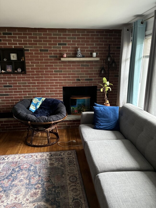 Living Room - 108 Beachmont Ave