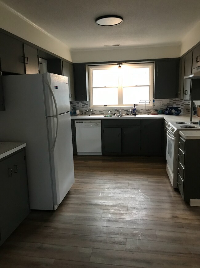 Foto del edificio - 117 Highland Park Ln