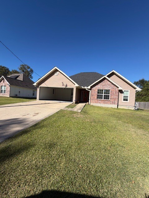 Foto principal - 550 Dewey Rd