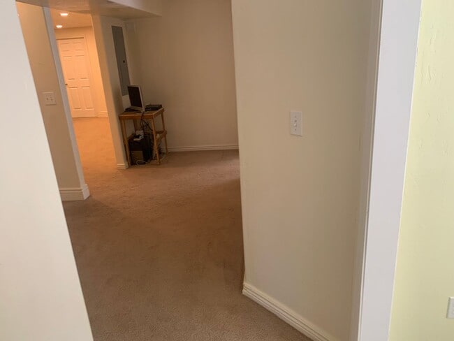Building Photo - 4 Bedroom Basement Unit for Rent in PG $1800