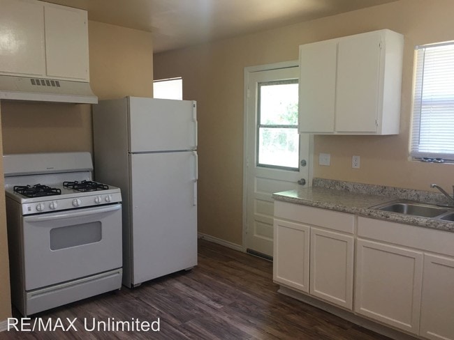 Building Photo - 2 br, 1 bath House - 1614 Santa Rita