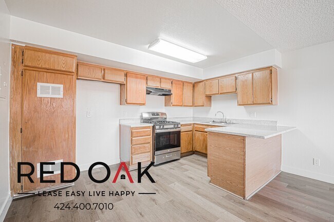 Building Photo - 6601 Victoria Ave