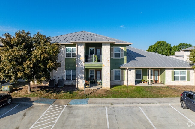 Alternate View - Chandler Place Apartments