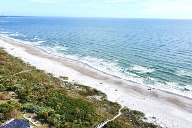 Foto del edificio - 105 Garden Beach Ln