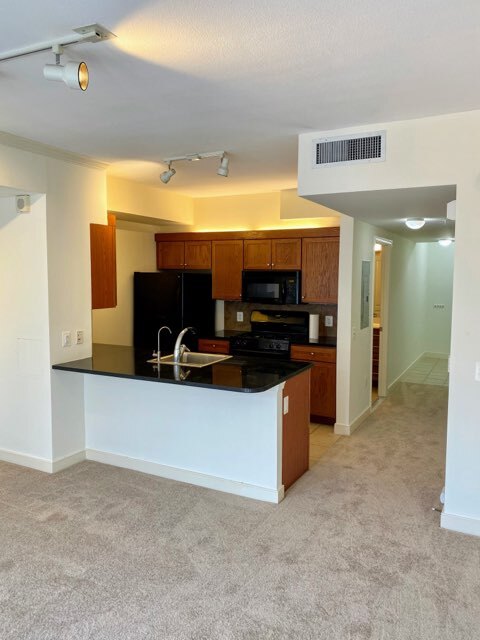 Foto del edificio - 616 E St NW