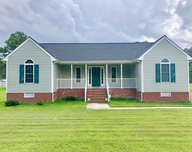 Primary Photo - Beautiful 3 Bedroom Home in Dinwiddie