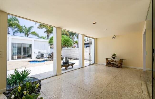 Building Photo - 16471 Malden Cir