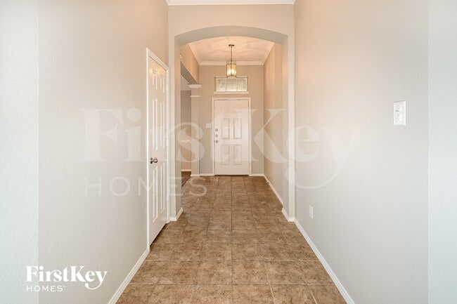 Building Photo - 215 Mulberry Dr