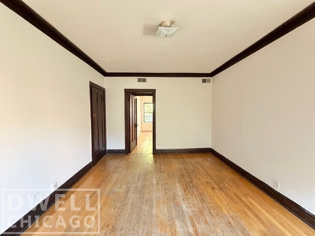 Building Photo - 2510 N Kedzie Blvd