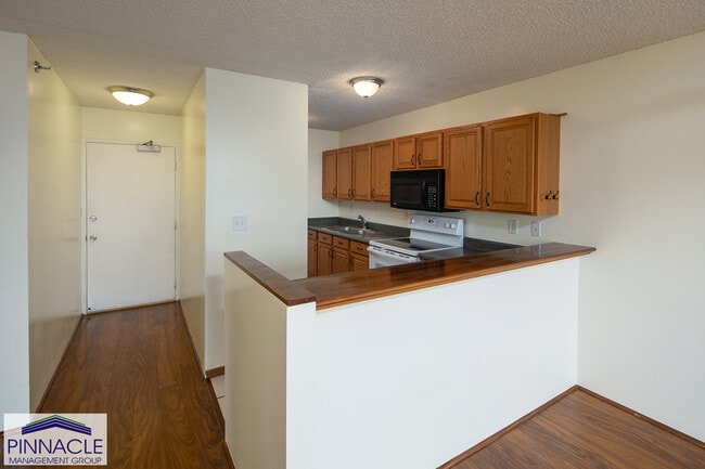 Building Photo - 98-402-402 Koauka Loop