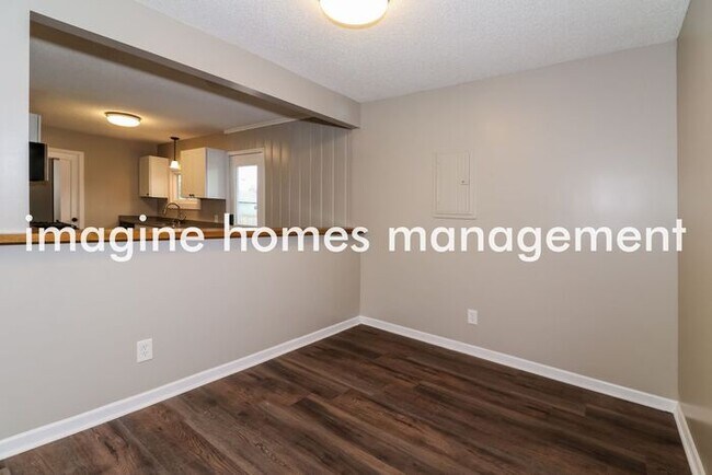 Foto del edificio - 7215 Upton Avenue South