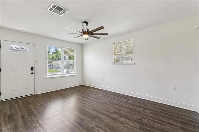 Foto del edificio - 1536 Redwood Dr