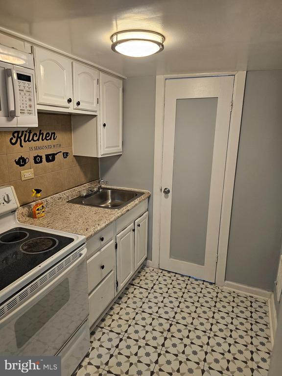 Foto del edificio - 1034 Spruce St