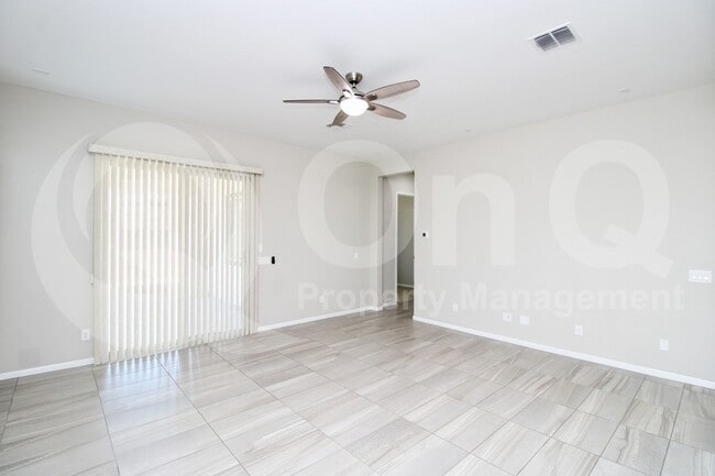 Building Photo - 106 N Bay Dr
