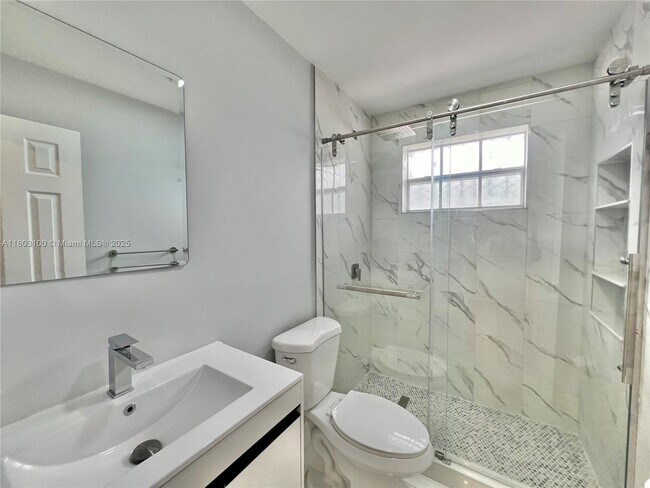 Foto del edificio - 3081 NW 94th St