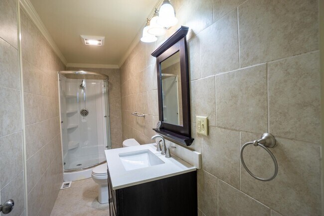 Foto del edificio - Beautiful Single Family Home Available 6/1/26