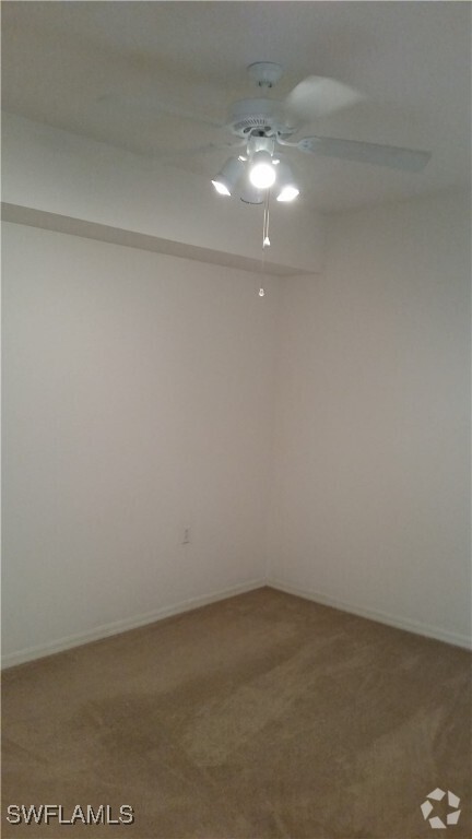 Building Photo - 8470 Kingbird Loop