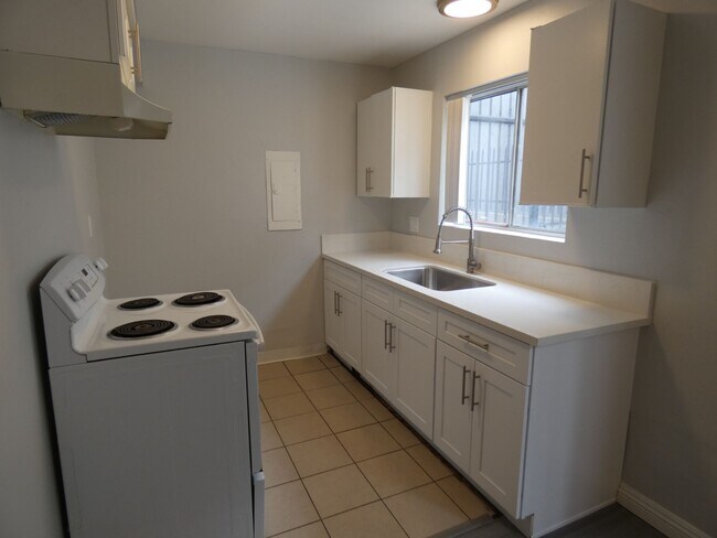 Foto del edificio - 1505 E 11th St