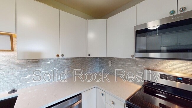 Foto del edificio - 434 Valley Hi Cir