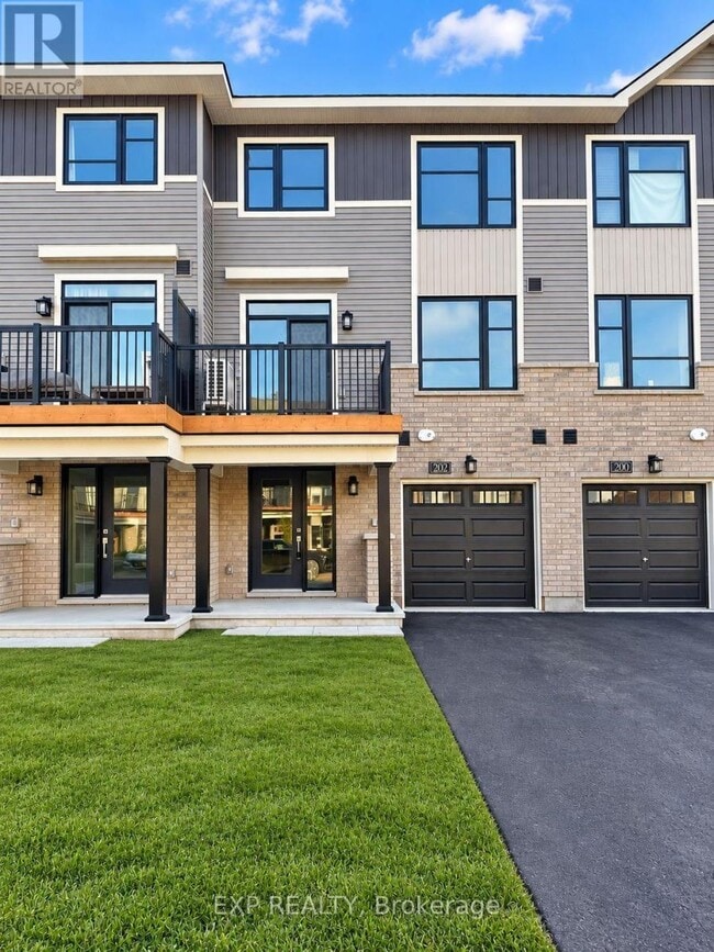 Building Photo - 202 Visionary Ln